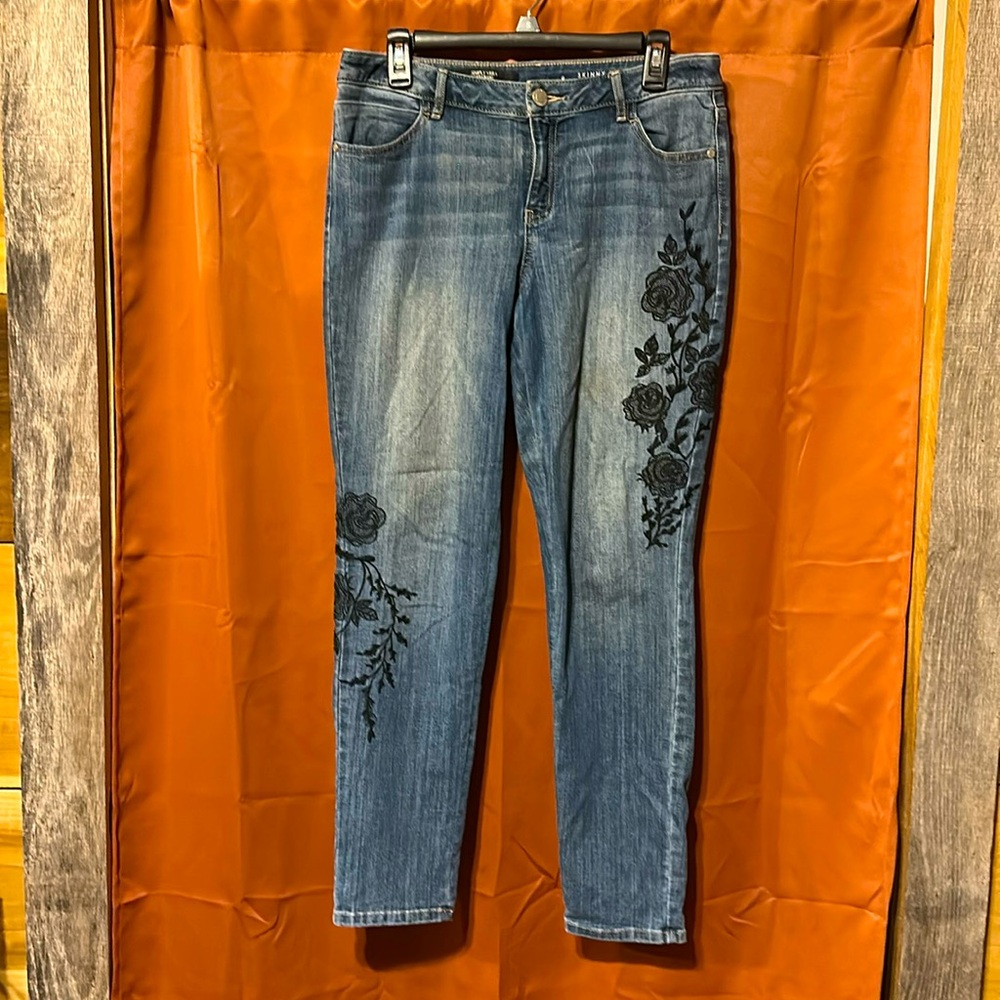 Vera Wang Embroidered Jeans